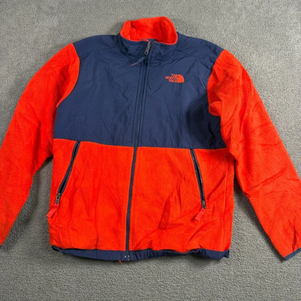 The North Face equipped zippered keywords